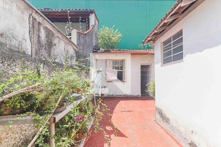 Quintal de casa à venda com 2 quartos, 126m² em Pinheiros, São Paulo