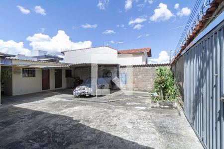 Garagem de casa à venda com 3 quartos, 171m² em Renascença, Belo Horizonte
