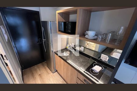 Cozinha de kitnet/studio à venda com 1 quarto, 25m² em Paraíso, São Paulo
