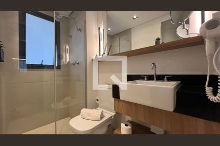 Banheiro de kitnet/studio à venda com 1 quarto, 25m² em Paraíso, São Paulo