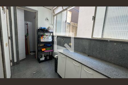 Cozinha de apartamento à venda com 3 quartos, 115m² em Sion, Belo Horizonte