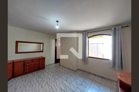 Quarto 1 de casa para alugar com 3 quartos, 123m² em Vila Marari, São Paulo