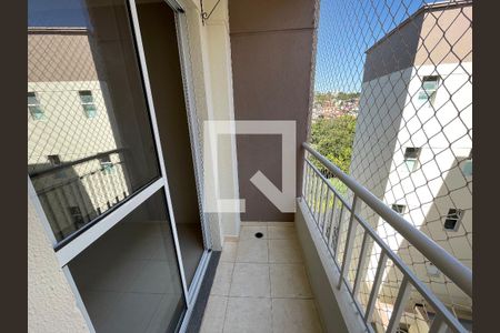 Varanda da Sala de apartamento para alugar com 2 quartos, 55m² em Outeiro de Passárgada, Cotia