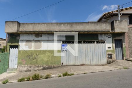 Fachada de casa à venda com 3 quartos, 120m² em Inconfidentes, Contagem
