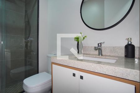 Banheiro Corredor de apartamento à venda com 2 quartos, 63m² em São Sebastião, Porto Alegre