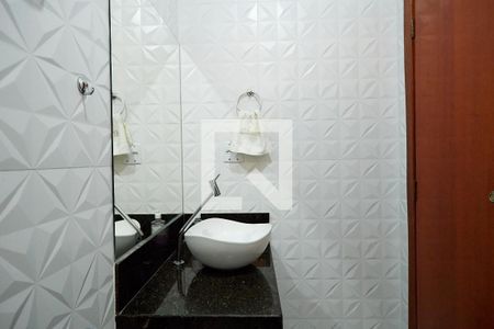 Banheiro do Quarto 2 de casa à venda com 3 quartos, 360m² em São Geraldo, Belo Horizonte