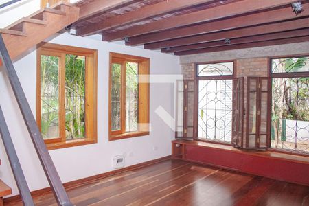 Sala de casa para alugar com 3 quartos, 180m² em Vila Romana, São Paulo