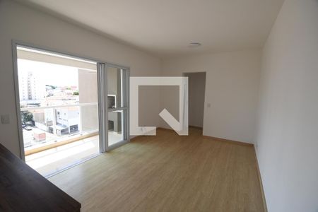 Sala de apartamento para alugar com 2 quartos, 67m² em Taquaral, Campinas