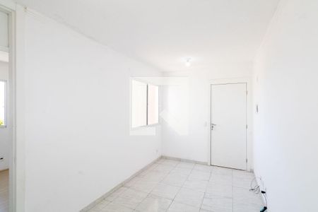 Sala de apartamento para alugar com 2 quartos, 45m² em Campo Grande, Rio de Janeiro