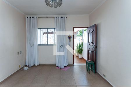 Sala de casa à venda com 4 quartos, 160m² em Vila Anglo Brasileira, São Paulo