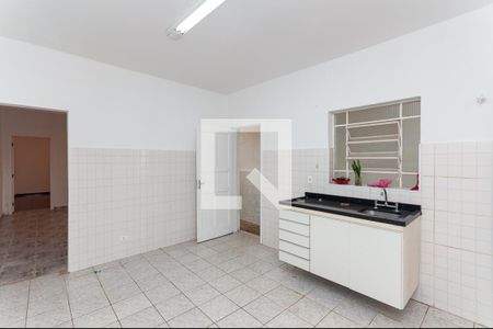 Cozinha 2 de casa à venda com 4 quartos, 160m² em Vila Anglo Brasileira, São Paulo
