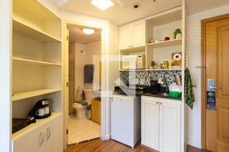 Sala e Cozinha de apartamento à venda com 1 quarto, 37m² em Jardim America, São Paulo