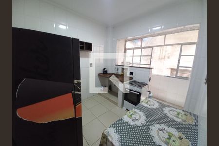 Cozinha de apartamento para alugar com 2 quartos, 64m² em Centro, São Vicente
