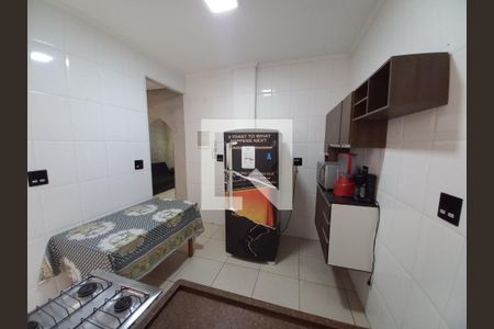 Cozinha de apartamento para alugar com 2 quartos, 64m² em Centro, São Vicente