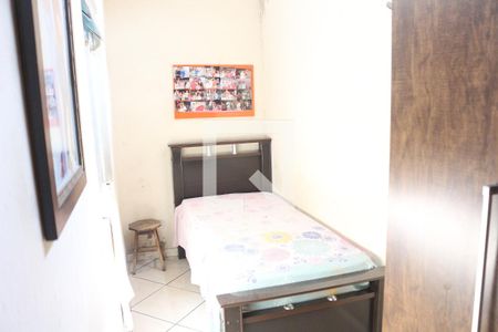 Quarto 2 de casa à venda com 3 quartos, 300m² em Riacho das Pedras, Contagem