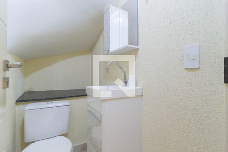 Lavabo de casa para alugar com 3 quartos, 180m² em Vila Claudia, São Paulo