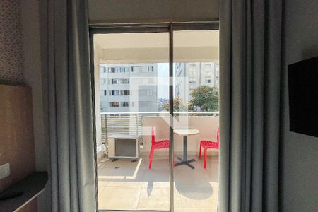 Varanda de kitnet/studio para alugar com 1 quarto, 24m² em Vila Madalena, São Paulo