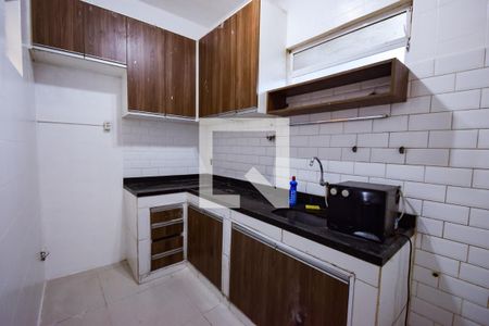 Cozinha de casa de condomínio à venda com 3 quartos, 100m² em Encantado, Rio de Janeiro