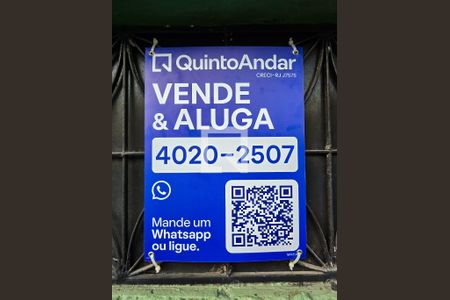 Placa QuintoAndar de casa de condomínio à venda com 3 quartos, 100m² em Encantado, Rio de Janeiro
