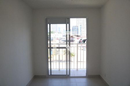 Sala e Cozinha Integrada de apartamento para alugar com 1 quarto, 28m² em Parque Industrial Tomas Edson, São Paulo