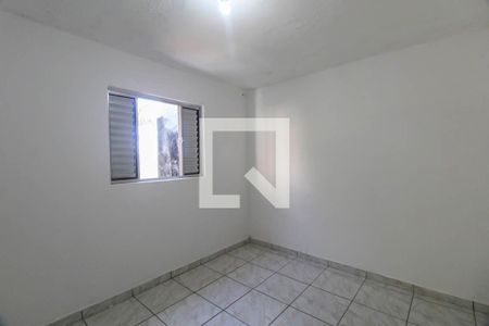 Quarto 2 de casa para alugar com 2 quartos, 80m² em Jardim Sonia Maria, São Paulo