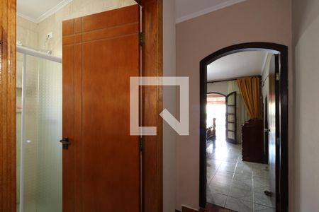 Corredor piso superior de casa à venda com 3 quartos, 185m² em Vila Pires, Santo André