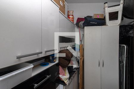quarto de serviço de casa à venda com 4 quartos, 200m² em Vila Santo Estefano, São Paulo