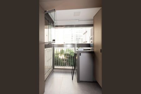 Varanda de apartamento à venda com 1 quarto, 34m² em Indianópolis, São Paulo