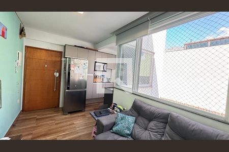 Sala de apartamento à venda com 2 quartos, 96m² em Jardim, Santo André