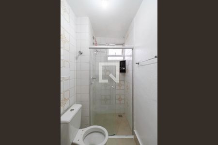 Banheiro social de apartamento à venda com 2 quartos, 59m² em Santa Terezinha, Belo Horizonte