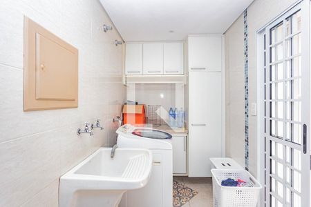 Área de Serviço de casa à venda com 3 quartos, 240m² em Vila Santo Estefano, São Paulo