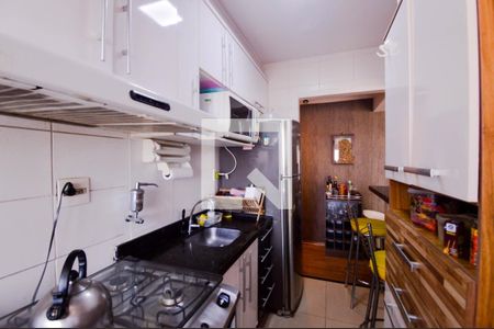 Cozinha de apartamento à venda com 2 quartos, 53m² em Ponte Grande, Guarulhos