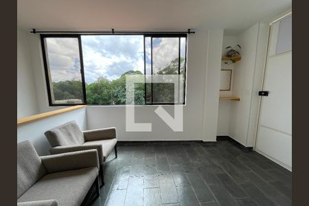 Sala de casa para alugar com 1 quarto, 44m² em Jardim das Vertentes, São Paulo