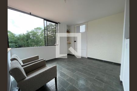 Sala de casa para alugar com 1 quarto, 44m² em Jardim das Vertentes, São Paulo