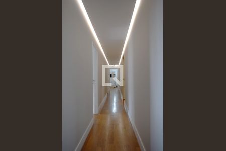 Corredor de apartamento à venda com 4 quartos, 440m² em Paraíso, São Paulo