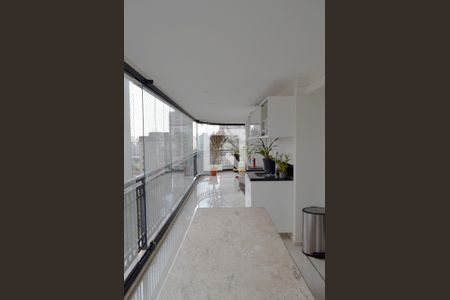 Varanda de apartamento à venda com 4 quartos, 440m² em Paraíso, São Paulo