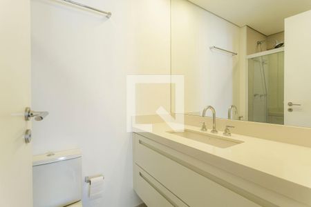 Banheiro Social de apartamento à venda com 2 quartos, 89m² em Vila Nova Conceição, São Paulo