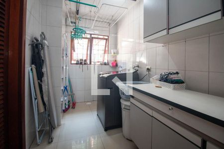 Lavanderia de casa à venda com 3 quartos, 300m² em Santo Amaro, São Paulo