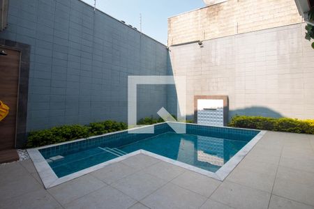 Piscina de casa à venda com 3 quartos, 300m² em Santo Amaro, São Paulo