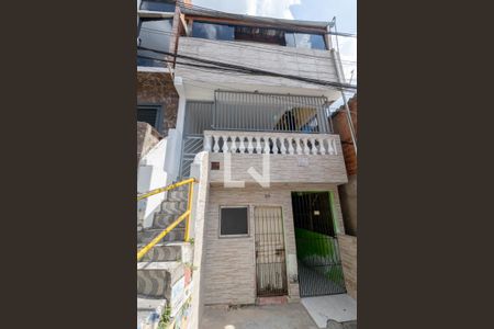 Fachada de casa à venda com 6 quartos, 270m² em Vila Santa Ines, São Paulo