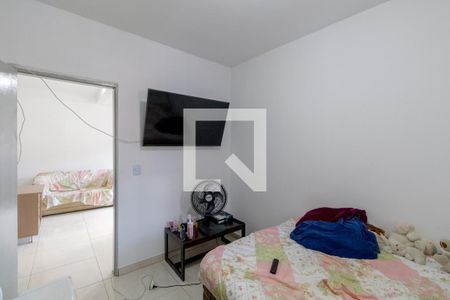 Casa 2 - Quarto 1 de casa à venda com 6 quartos, 270m² em Vila Santa Ines, São Paulo