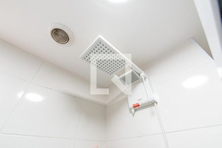 Banheiro de kitnet/studio à venda com 1 quarto, 27m² em Vila Dom Pedro I, São Paulo