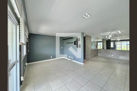 Sala de apartamento para alugar com 3 quartos, 121m² em Recreio dos Bandeirantes, Rio de Janeiro