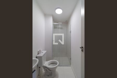 Banheiro de apartamento à venda com 1 quarto, 31m² em Água Branca, São Paulo