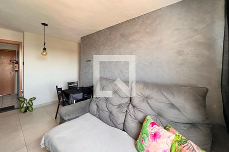 Sala de apartamento para alugar com 2 quartos, 43m² em Villa Garden, Campinas