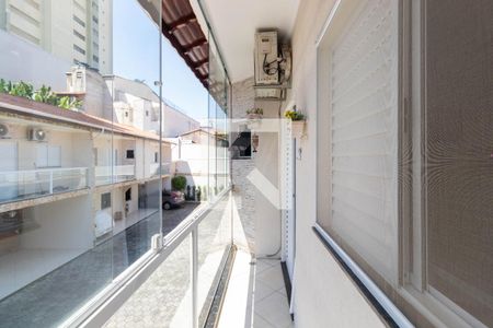 Varanda de casa de condomínio à venda com 3 quartos, 90m² em Vila Granada, São Paulo