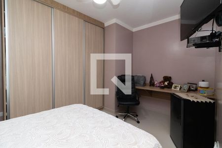 Suíte 1 de casa à venda com 2 quartos, 90m² em Vila Ré, São Paulo