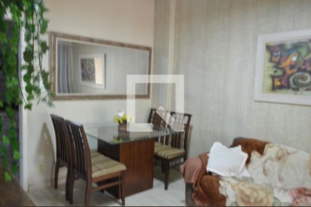 Sala de casa de condomínio para alugar com 2 quartos, 78m² em Pechincha, Rio de Janeiro