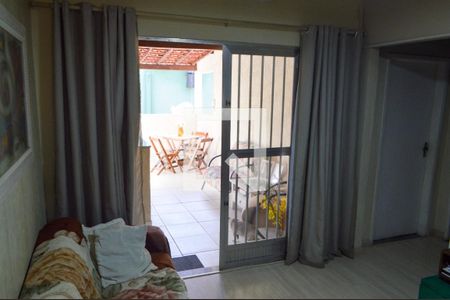 Sala de casa de condomínio para alugar com 2 quartos, 78m² em Pechincha, Rio de Janeiro