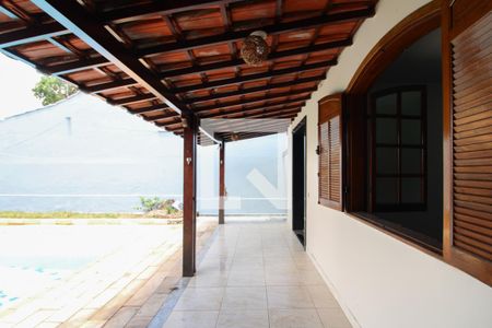Varanda de casa à venda com 2 quartos, 360m² em Alípio de Melo, Belo Horizonte